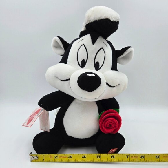 10” Hallmark Warner Bros Looney Tunes Talking & Singing Pepe Le Pew Plush Tested - Picture 3 of 12